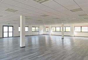 Location bureaux Saint-Priest - Parc technologique, bus et tramway