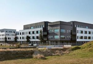 Location bureaux Genas - Parc Everest 2 - Proche A46 et A43