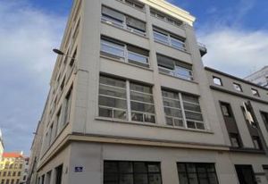 Location bureaux Lyon 3 - Proche métro B et D Saxe-Gambetta