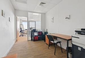 Location bureaux Paris 15 - Tour Montparnasse, proche métro et RER