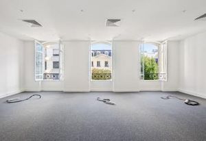 Bureaux à louer Paris 16 - Proche Métro Boissière, Étoile et Trocadéro