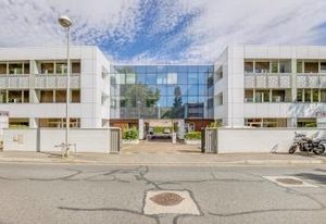 Location bureaux Bron - Proche A43, transports en commun et Parc Saint-Exupéry