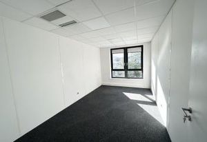Location bureaux Lyon 3 - Proche métro D et Tramway T4