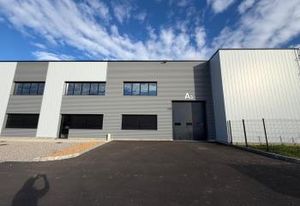 Locaux d'activité à louer Pierre-Bénite - Proximité A7 et transports