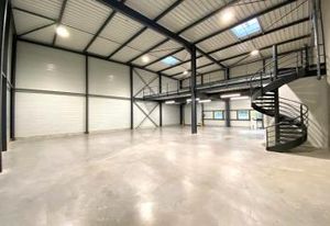 Locaux d'activité à vendre Saint-Genis-Laval - Proximité A450/A7