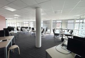 Location bureaux Lyon 3 - Proche Gare Part-Dieu, bus, tram et train