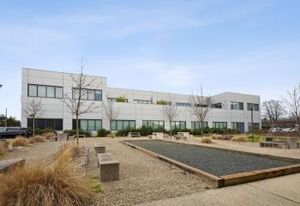 Location bureaux Lyon 7 - Technopark - Proche bus et tramway
