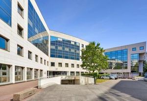 Bureaux à louer Lyon 9 - Proche métro D et gare Gorge de Loup