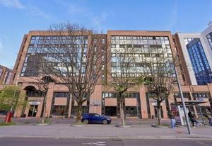 Location bureaux Lyon 3 Part-Dieu - Proche gare et centre commercial
