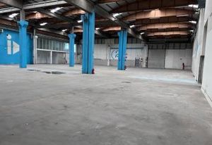 Location locaux d'activité Saint-Priest - Parc clos sécurisé