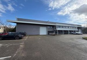 Location local d'activité Saint-Priest - Proche A43/A46