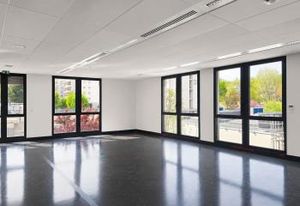 Location bureaux Lyon 9 - Secteur Gorge de Loup, proche métro et bus