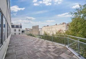 Location bureaux Paris 17 - Métros La Fourche et Place de Clichy