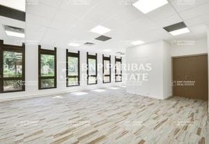 Location bureaux Montigny-le-Bretonneux - Proche gare Saint-Quentin-en-Yvelines