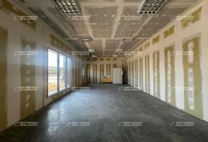 Location cellules commerciales La Ville-aux-Dames