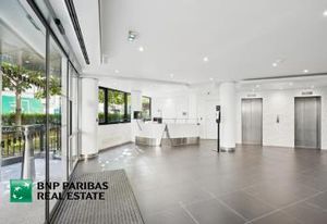 Location bureaux Levallois-Perret - Proche métro Anatole France