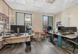Vente bureaux Pontault-Combault - Parkings extérieurs