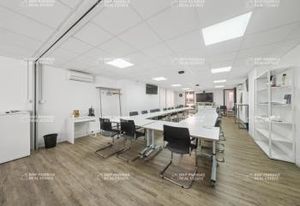 Location bureaux Marseille 2 - Proche transports en commun