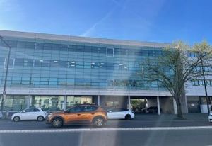 Location bureaux Bordeaux Ravezies - Pied tramway
