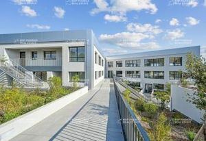 Location bureaux Valbonne Sophia Antipolis - Vue mer et parkings