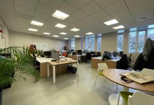 Vente bureaux Bordeaux - Proche Tram A