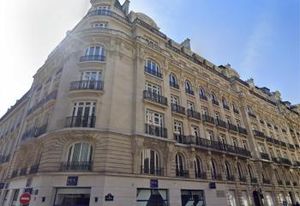 Location bureaux Paris 9 - Proche place Trinité d'Estienne d'Orves