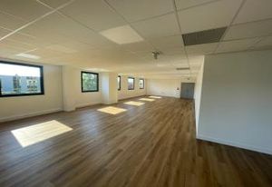 Location local d'activité Gennevilliers - Proximité Porte de Saint-Ouen