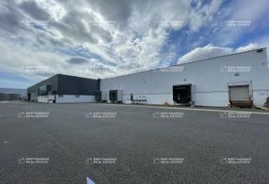 Location local d'activité Orléans Nord-Est - Proche autoroutes