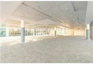 Location bureaux Courbevoie - Proche station T2 Les Fauvelles et La Défense