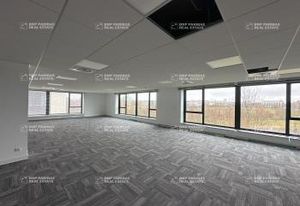 Location bureaux Jossigny - Proximité RER A
