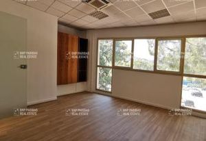 Vente bureaux Le Cannet - Proche autoroute A8