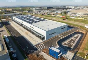 Messagerie à vendre Colombier-Saugnieu - Proche aéroport Lyon St-Exupéry