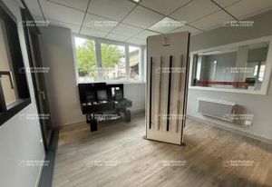 Locaux d'activité et bureaux à vendre Clouange