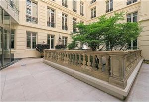 Bureaux à louer Paris 17 - Proche Parc Monceau et Métro