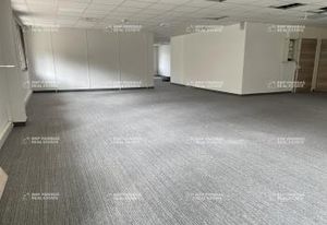 Location bureaux Valbonne - Sophia Antipolis, proche zone Garbejaire