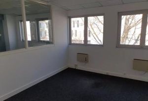 Location bureau Saint-Herblain - Proche Zénith, bus et tramway