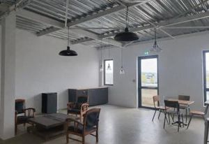 Location bureaux Vannes - Zone de Kerlann - 3 parkings souterrains