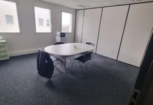 Bureaux à vendre Nantes - Proche bus, gare, autoroutes et rocades