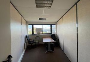 Location local d'activité Vannes - Proche voie rapide