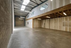 Location local d'activité Lorient - Base