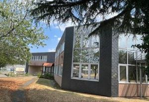 Location bureaux Vannes - Proche voie express et réseau BreizhGo