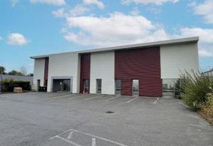 Location local d'activité Ploeren - Desservi par BreizhGo