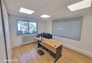 Vente bureaux & entrepôt Saint-Herblain - Accès direct autoroutes