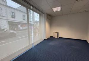 Location bureaux Nantes Saint-Donatien - Proche commerces et transports