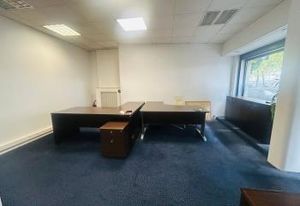 Location local commercial Lorient centre-ville 72 m²
