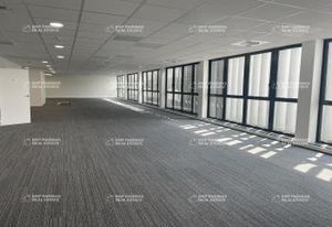 Location bureaux Rennes Atalante Champeaux - Proximité rocade, métro et bus