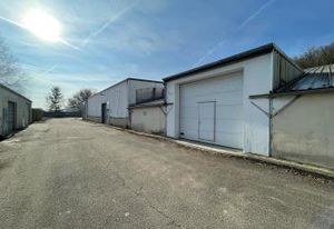 Location local d'activité Aulnay-sur-Mauldre - Proche transports