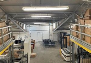 Cellules à vendre Aulnay-sur-Mauldre - Proche autoroutes