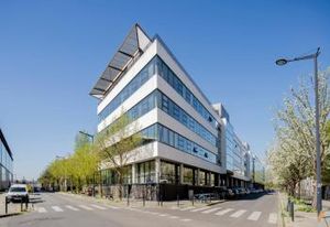 Location bureaux Bordeaux - Proximité transports en commun