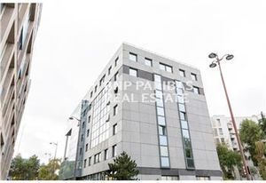 Bureaux à louer Paris 18 - Proche métro 12 et RER E